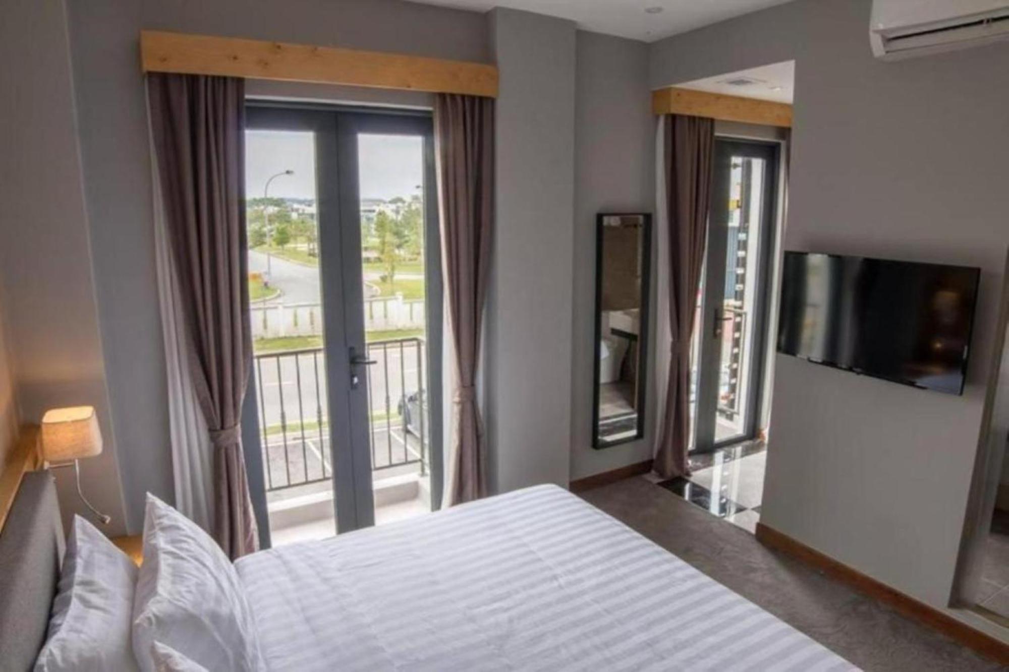 Redpine Boutique Hotel Секудаи Экстерьер фото
