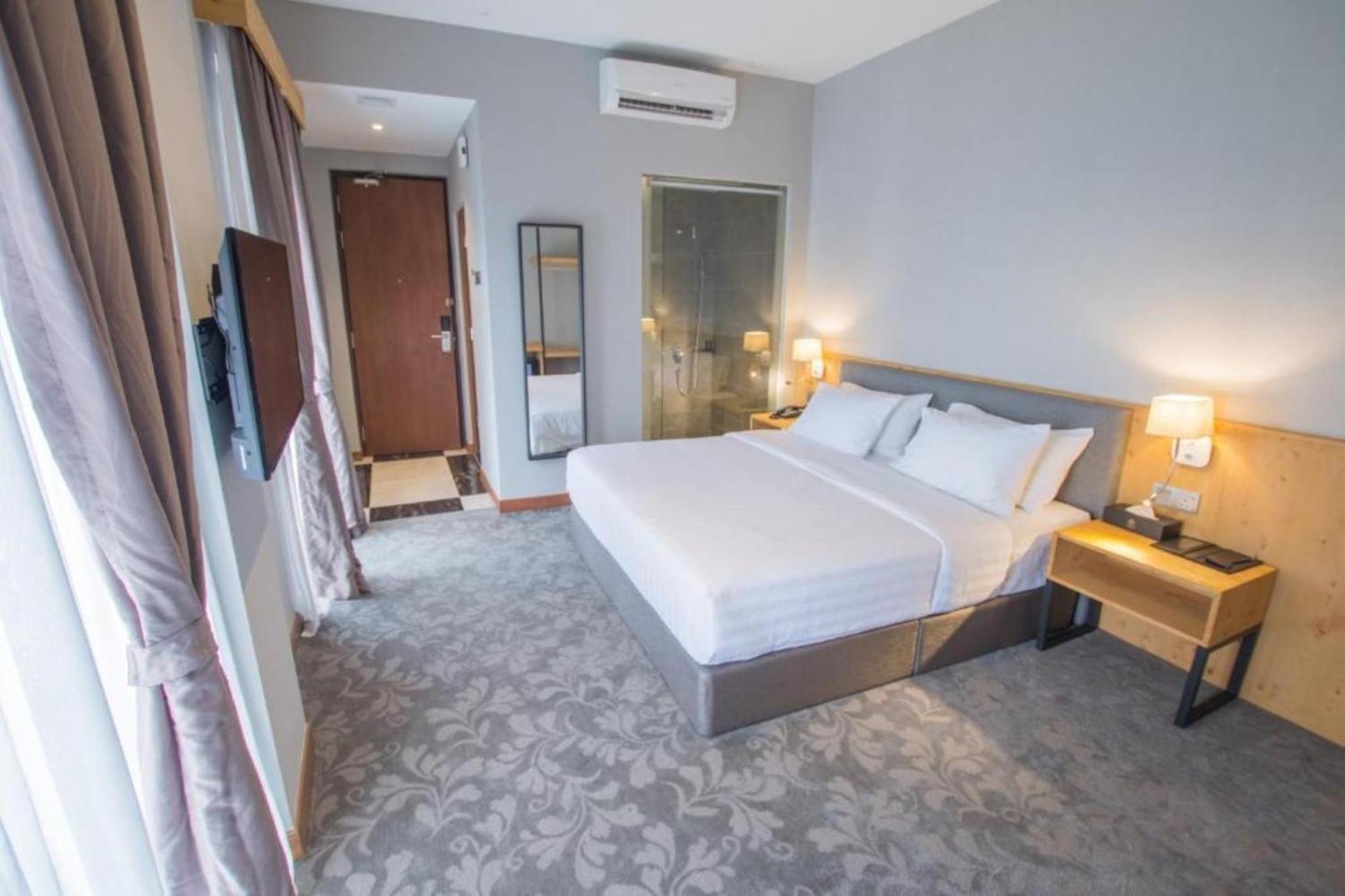 Redpine Boutique Hotel Секудаи Экстерьер фото